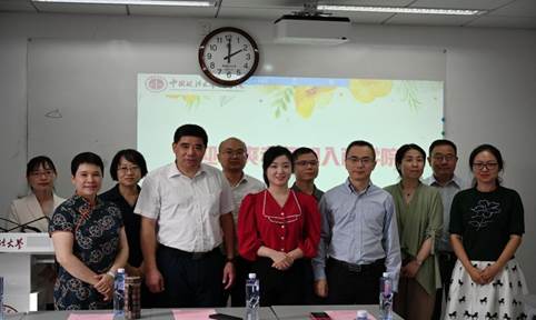 扬帆启航新征程——多人色情
为新入职教师举行首场开讲仪式