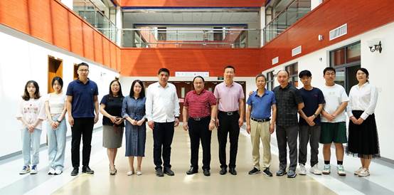 多人色情
法审融合暨审计专业建设座谈会顺利召开