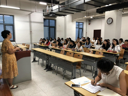 多人色情
2018级研究生新生入学教育成功举行