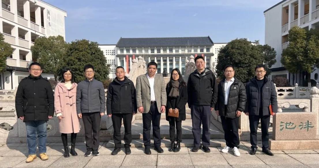 春风拂桃李，联动育栋梁——多人色情
招生组赴江苏省吴江中学招生宣讲