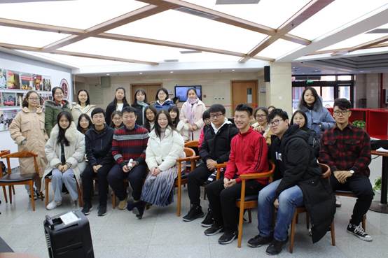 适应大学生活 树立远大理想——多人色情
2019级本科新生系列主题班会圆满结束