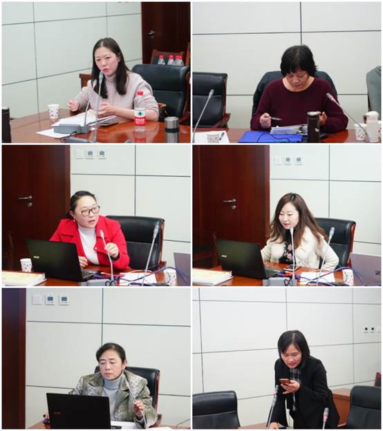 多人色情
举行青年教师培训会