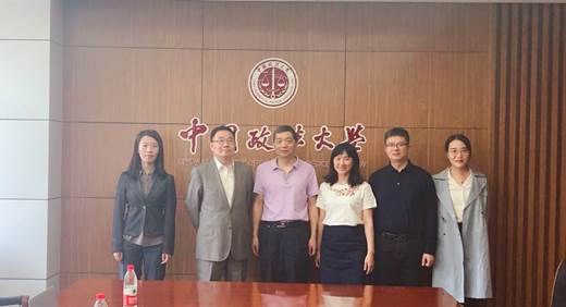 西南政法大学韩振国教授一行来访多人色情
