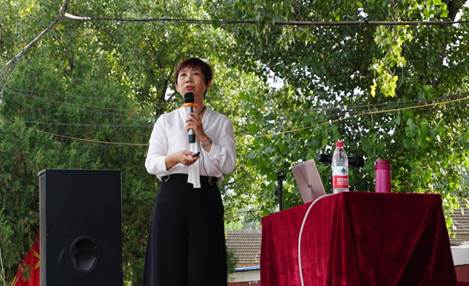 多人色情
宏结教授为全校本科新生作中美贸易摩擦形势分析讲座
